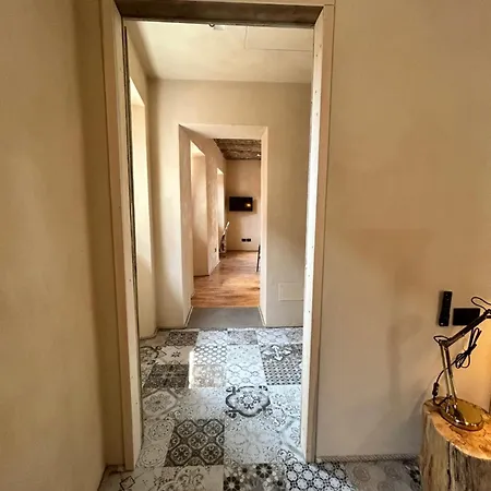 Nef Authentic Luxury 2 Apartment
